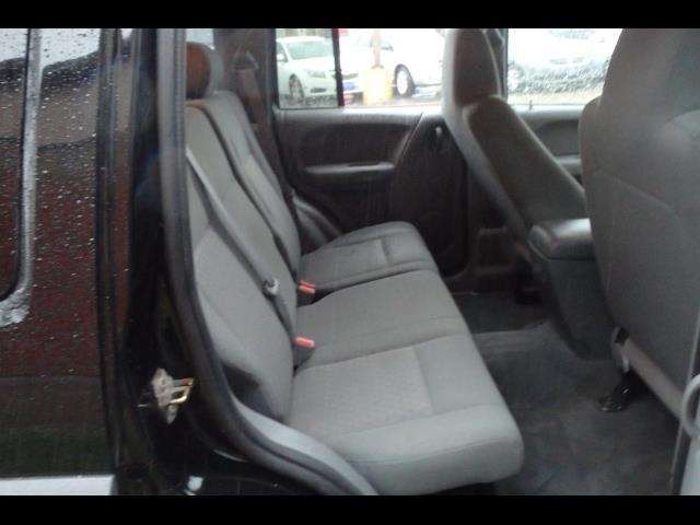 2005 Jeep Liberty Sport 4dr SUV